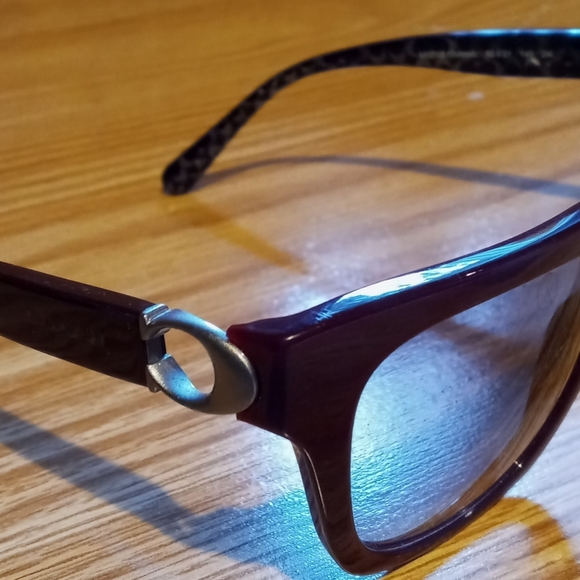 COACH SUNGLASSES - Picture 3 of 4